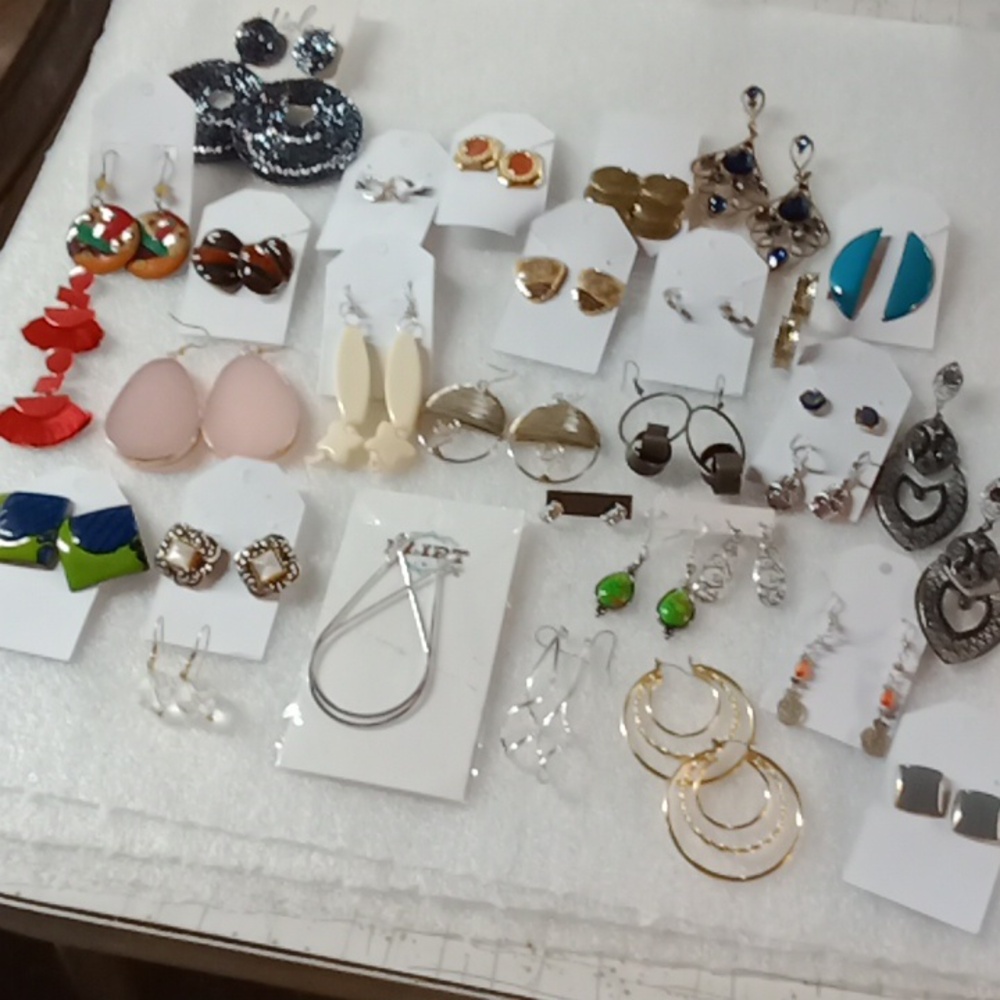 30 Pairs Earrings #A434